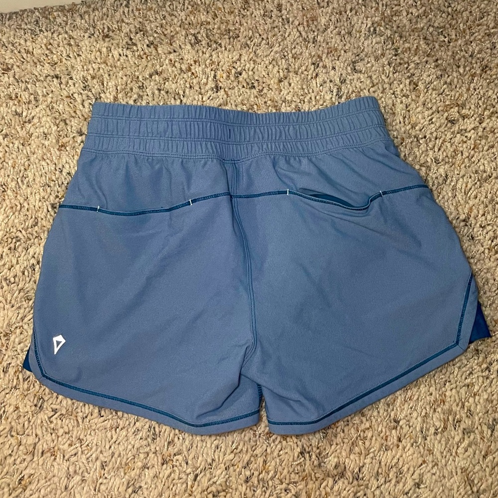 IVIVVA BY LULULEMON Big Girls Active Shorts Size 14